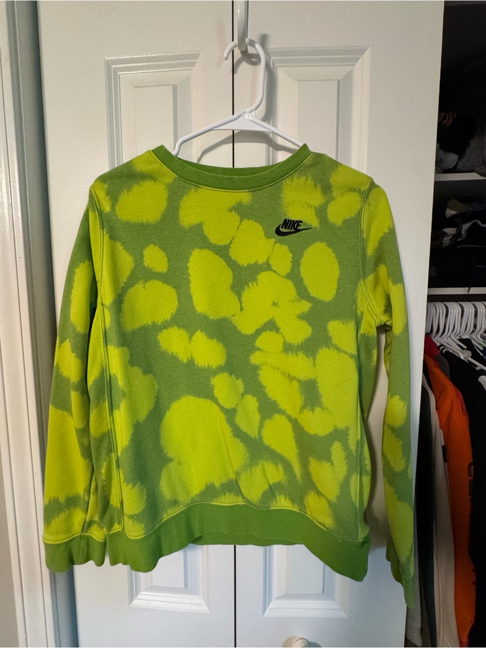 Nike Kids Lime Green & Yellow Tie-Dye Crewneck Sweatshirt XL